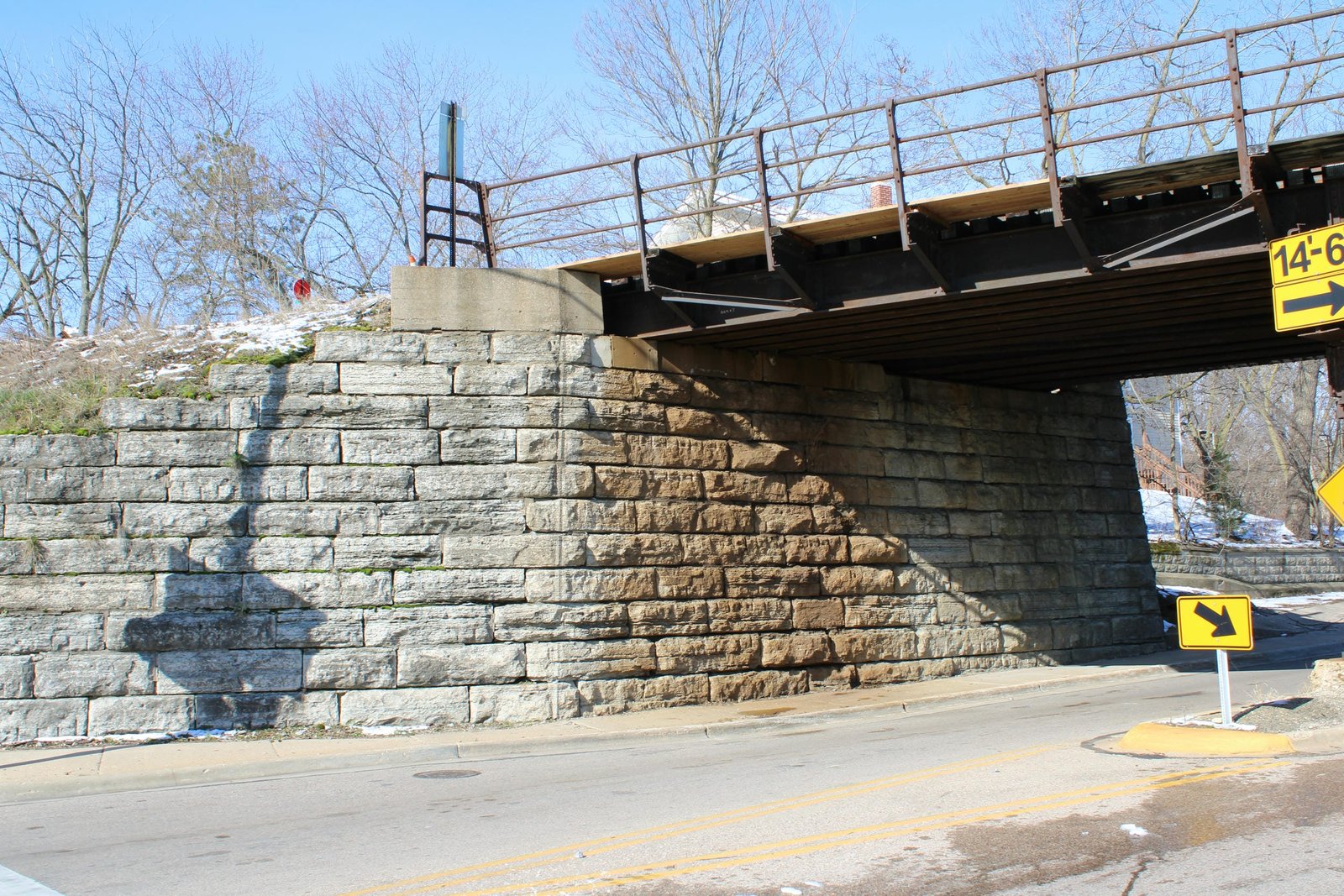 South abutment